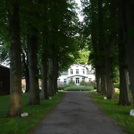Grosse In Curau Mit Terrasse, Garten Und Grill Appartamento